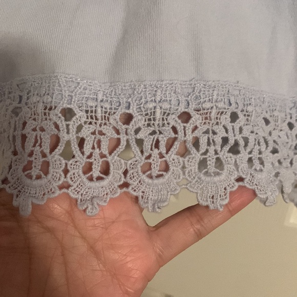 Hollister Light Periwinkle TShirt - Picture 4 of 4